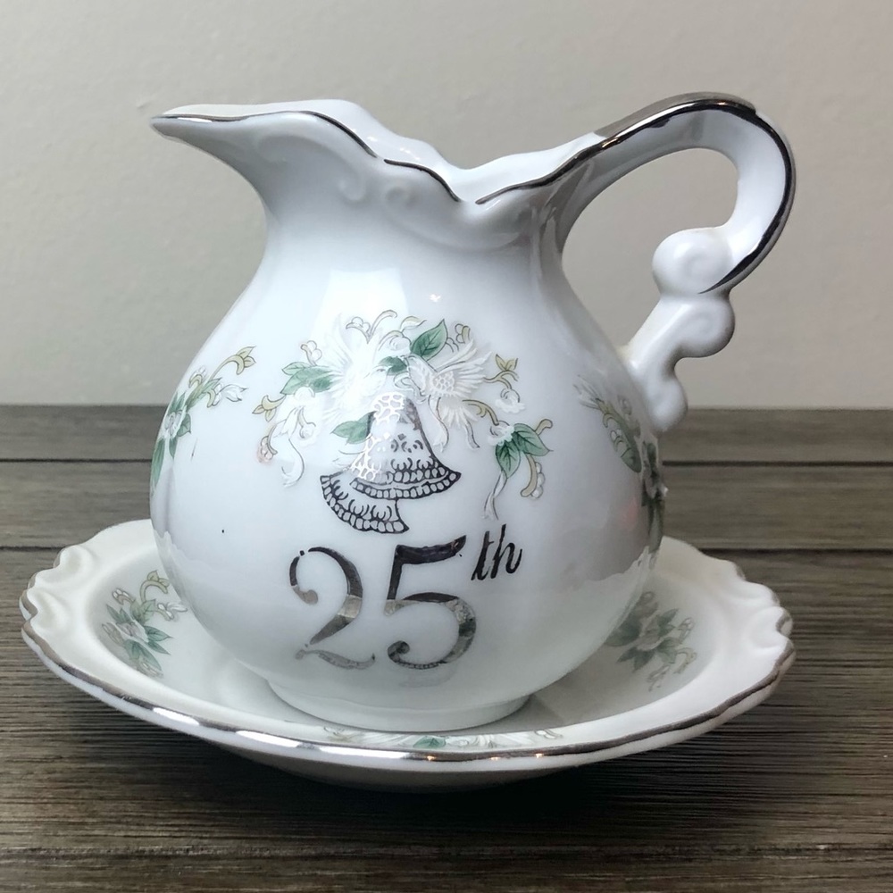 Lefton China 1134 Hand Painted  25th anniversary creamer pitcher jar and plate